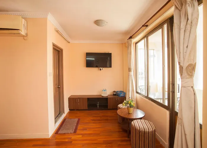 Mountain Gateway Hotel 3*