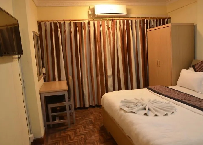 Hotel Mountain Gateway 3*
